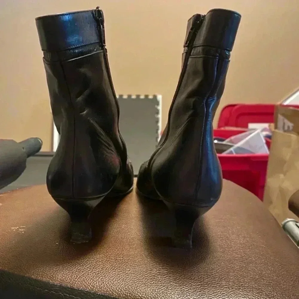 Cole Haan Black Leather Point Toe Heel Boots